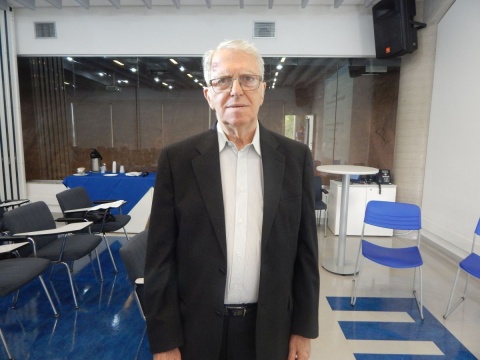 José Roberto Moreira, da USP e FAPESP, falou sobre o interesse pela P&D de motores a etanol.